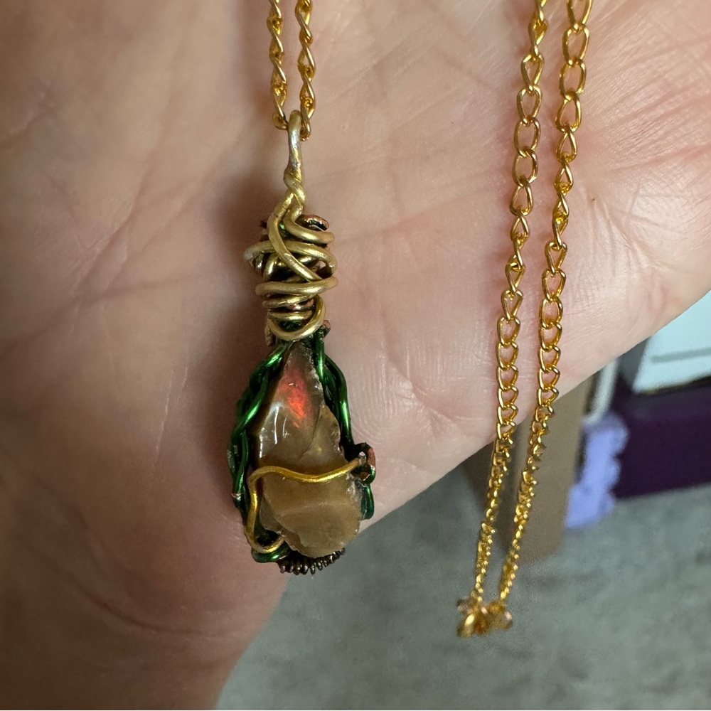 Intriguing Rough Opal Necklace - Picture 4 of 8
